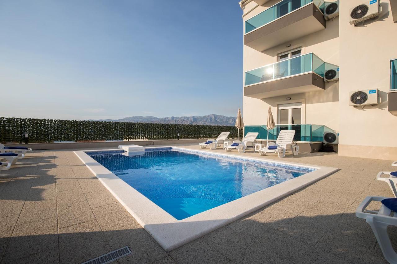 Apartments Blueview Postira Buitenkant foto